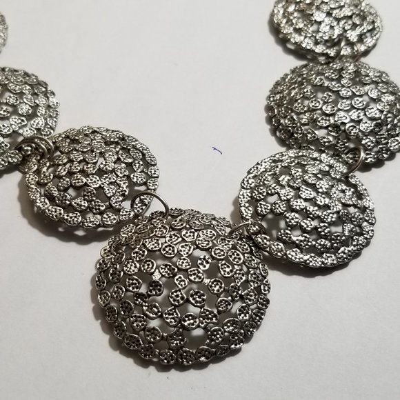 Dana Buchman Vintage Concho Silver Tone Necklace Nice Abstract - Picture 6 of 16